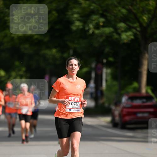 15.06.2025 - REWE Women's Run Dr. Thomas Lammeyer http://msf.ph/oto/7952922 15.06.2025 09:41:07 Laufen 0767 meine-sportfotos.de