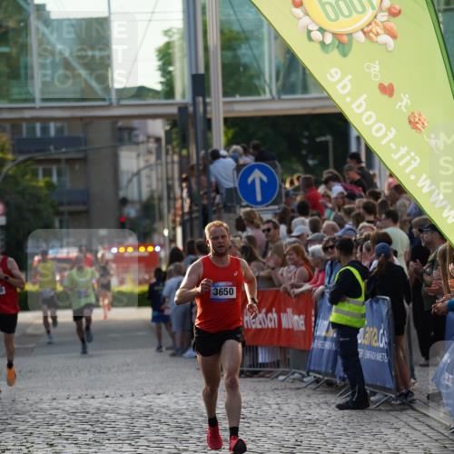 13.06.2025 - Holstenköstenlauf Felixshl http://msf.ph/oto/7952927 13.06.2025 19:42:18 Laufen 2690, 3650, 3811 meine-sportfotos.de