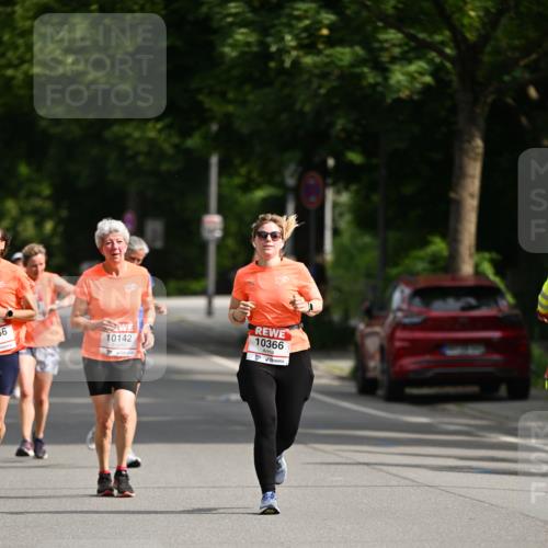 15.06.2025 - REWE Women's Run Dr. Thomas Lammeyer http://msf.ph/oto/7952938 15.06.2025 09:41:10 Laufen 56, 10142, 10366 meine-sportfotos.de