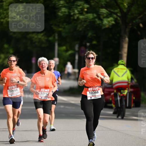 15.06.2025 - REWE Women's Run Dr. Thomas Lammeyer http://msf.ph/oto/7952952 15.06.2025 09:41:12 Laufen 10666, 10142, 10366 meine-sportfotos.de