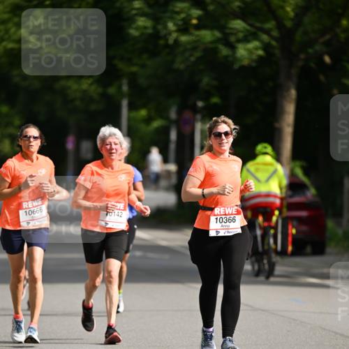 15.06.2025 - REWE Women's Run Dr. Thomas Lammeyer http://msf.ph/oto/7952954 15.06.2025 09:41:12 Laufen 10666, 10142, 10366 meine-sportfotos.de