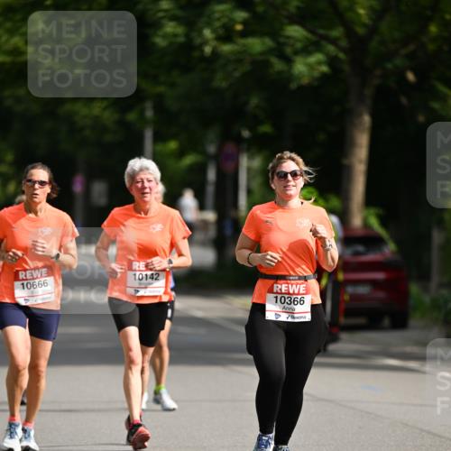 15.06.2025 - REWE Women's Run Dr. Thomas Lammeyer http://msf.ph/oto/7952957 15.06.2025 09:41:12 Laufen 10666, 10142, 10366 meine-sportfotos.de