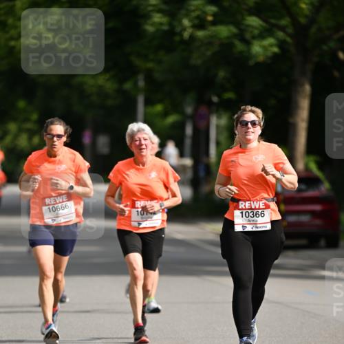 15.06.2025 - REWE Women's Run Dr. Thomas Lammeyer http://msf.ph/oto/7952958 15.06.2025 09:41:12 Laufen 10666, 10366 meine-sportfotos.de