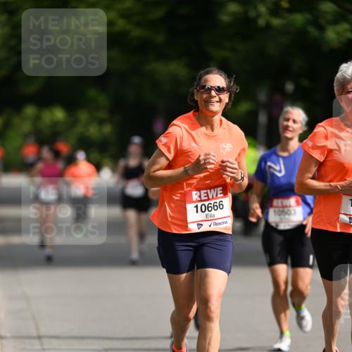 15.06.2025 - REWE Women's Run Dr. Thomas Lammeyer http://msf.ph/oto/7952975 15.06.2025 09:41:15 Laufen 10666, 1015, 03 meine-sportfotos.de