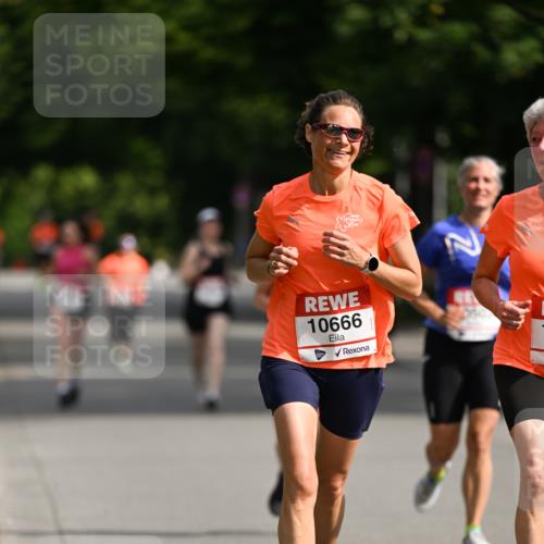 15.06.2025 - REWE Women's Run Dr. Thomas Lammeyer http://msf.ph/oto/7952978 15.06.2025 09:41:15 Laufen 2, 10666 meine-sportfotos.de