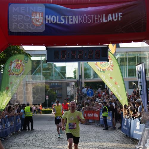 13.06.2025 - Holstenköstenlauf Felixshl http://msf.ph/oto/7953010 13.06.2025 19:42:28 Laufen 2106, 2129, 2690, 2801 meine-sportfotos.de