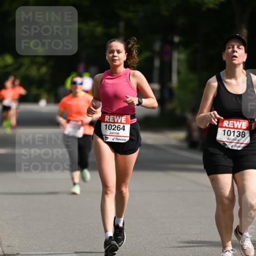 15.06.2025 - REWE Women's Run Dr. Thomas Lammeyer http://msf.ph/oto/7953039 15.06.2025 09:41:23 Laufen 10264, 10138 meine-sportfotos.de