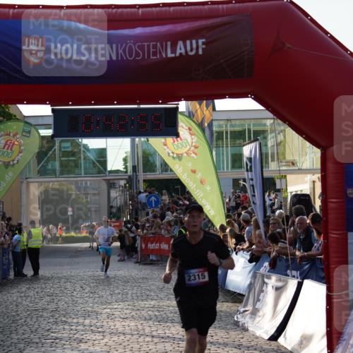 13.06.2025 - Holstenköstenlauf Felixshl http://msf.ph/oto/7953171 13.06.2025 19:42:54 Laufen 2142, 2315 meine-sportfotos.de