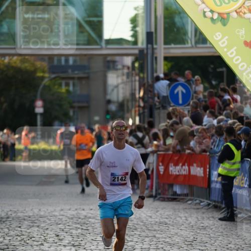 13.06.2025 - Holstenköstenlauf Felixshl http://msf.ph/oto/7953191 13.06.2025 19:42:57 Laufen 2142, 2315 meine-sportfotos.de
