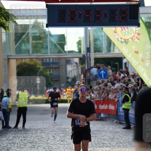 13.06.2025 - Holstenköstenlauf Felixshl http://msf.ph/oto/7953344 13.06.2025 19:43:12 Laufen 2081, 2139, 2332, 2411 meine-sportfotos.de