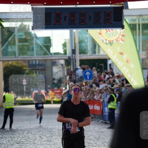 13.06.2025 - Holstenköstenlauf Felixshl http://msf.ph/oto/7953360 13.06.2025 19:43:12 Laufen 2081, 2139, 2332, 2411 meine-sportfotos.de