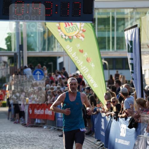 13.06.2025 - Holstenköstenlauf Felixshl http://msf.ph/oto/7953434 13.06.2025 19:43:16 Laufen 2081, 2139, 2411 meine-sportfotos.de
