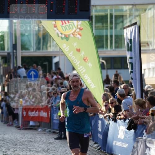 13.06.2025 - Holstenköstenlauf Felixshl http://msf.ph/oto/7953450 13.06.2025 19:43:16 Laufen 2081, 2139, 2411 meine-sportfotos.de