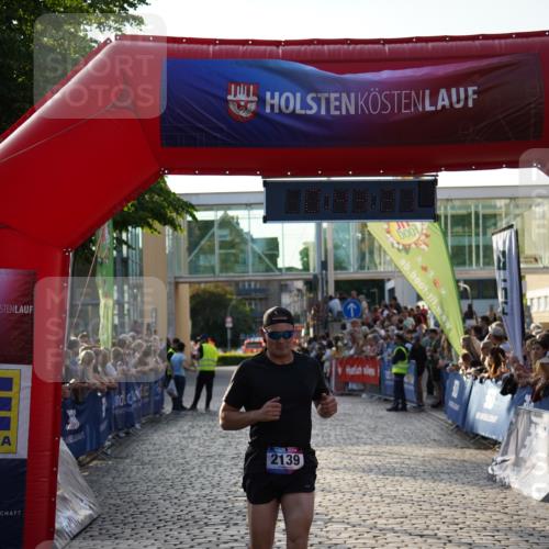 13.06.2025 - Holstenköstenlauf Felixshl http://msf.ph/oto/7953521 13.06.2025 19:43:20 Laufen 2081, 2139 meine-sportfotos.de