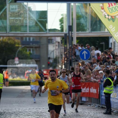 13.06.2025 - Holstenköstenlauf Felixshl http://msf.ph/oto/7953558 13.06.2025 19:43:32 Laufen 2296, 2767, 3066 meine-sportfotos.de