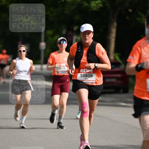 15.06.2025 - REWE Women's Run Dr. Thomas Lammeyer http://msf.ph/oto/7953564 15.06.2025 09:42:50 Laufen 10628, 10808 meine-sportfotos.de