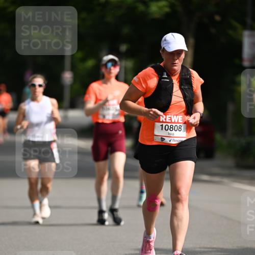 15.06.2025 - REWE Women's Run Dr. Thomas Lammeyer http://msf.ph/oto/7953569 15.06.2025 09:42:50 Laufen 10808 meine-sportfotos.de