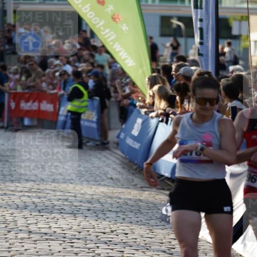 13.06.2025 - Holstenköstenlauf Felixshl http://msf.ph/oto/7953666 13.06.2025 19:43:38 Laufen 2278, 2296, 2767, 3066, 3073, 3132, 3781 meine-sportfotos.de
