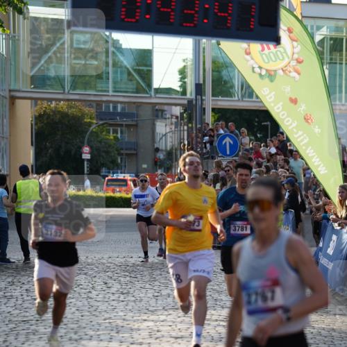 13.06.2025 - Holstenköstenlauf Felixshl http://msf.ph/oto/7953703 13.06.2025 19:43:40 Laufen 2278, 2296, 2637, 2767, 3073, 3132, 3224, 3781 meine-sportfotos.de