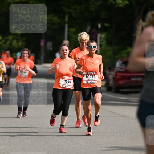 15.06.2025 - REWE Women's Run Dr. Thomas Lammeyer http://msf.ph/oto/7953815 15.06.2025 09:43:17 Laufen 10246, 10245, 10273 meine-sportfotos.de