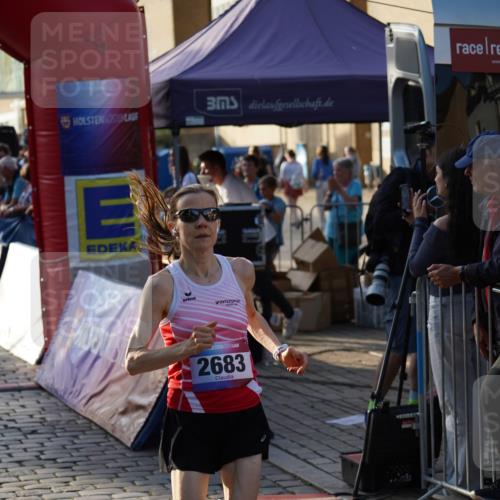 13.06.2025 - Holstenköstenlauf Felixshl http://msf.ph/oto/7954033 13.06.2025 19:44:05 Laufen 2649, 2683, 3134, 3905 meine-sportfotos.de