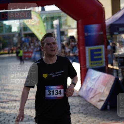 13.06.2025 - Holstenköstenlauf Felixshl http://msf.ph/oto/7954096 13.06.2025 19:44:08 Laufen 2683, 3134 meine-sportfotos.de