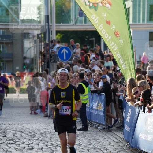 13.06.2025 - Holstenköstenlauf Felixshl http://msf.ph/oto/7954152 13.06.2025 19:44:18 Laufen 2732, 3128, 3658 meine-sportfotos.de