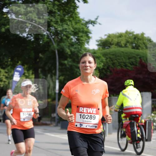 15.06.2025 - REWE Women's Run Jannik Wohlers http://msf.ph/oto/7954153 15.06.2025 08:49:22 Laufen 10408, 10289 meine-sportfotos.de