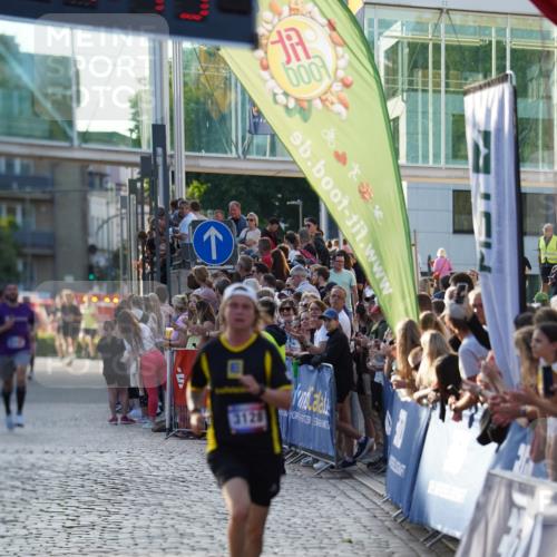 13.06.2025 - Holstenköstenlauf Felixshl http://msf.ph/oto/7954165 13.06.2025 19:44:18 Laufen 2732, 3128, 3658 meine-sportfotos.de