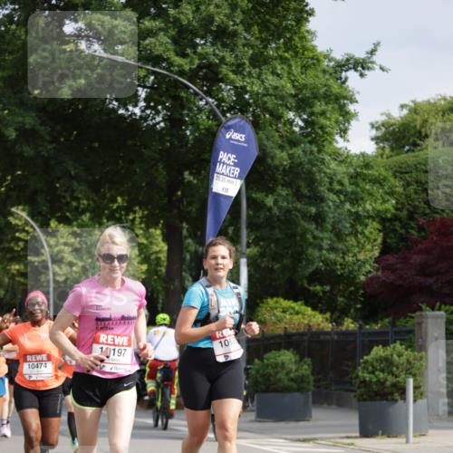 15.06.2025 - REWE Women's Run Jannik Wohlers http://msf.ph/oto/7954184 15.06.2025 08:49:24 Laufen 10474, 05, 30, 210975, 1197, 1087 meine-sportfotos.de