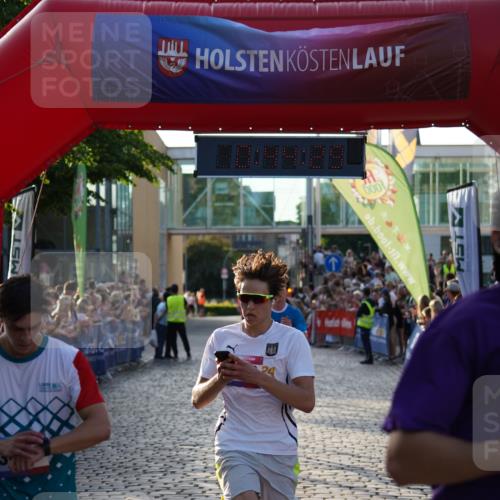 13.06.2025 - Holstenköstenlauf Felixshl http://msf.ph/oto/7954350 13.06.2025 19:44:29 Laufen 2530, 2681, 2732, 2966, 3656, 3748, 4000 meine-sportfotos.de