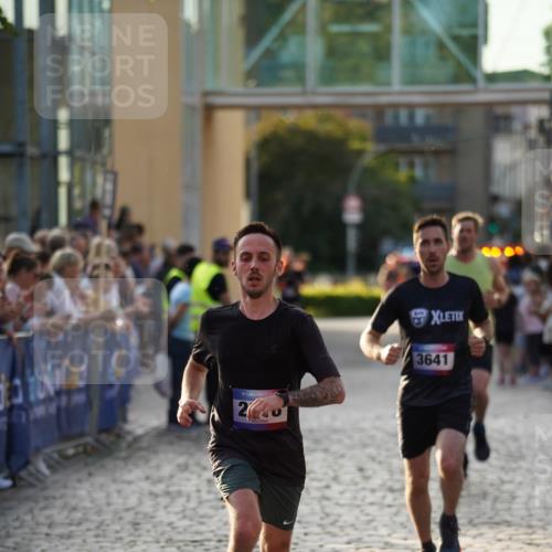 13.06.2025 - Holstenköstenlauf Felixshl http://msf.ph/oto/7954375 13.06.2025 19:44:41 Laufen 2618, 2625, 3641, 3748 meine-sportfotos.de