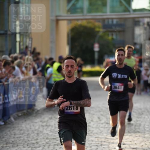 13.06.2025 - Holstenköstenlauf Felixshl http://msf.ph/oto/7954382 13.06.2025 19:44:41 Laufen 2618, 2625, 3641, 3748 meine-sportfotos.de