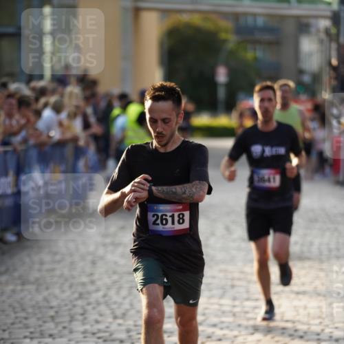 13.06.2025 - Holstenköstenlauf Felixshl http://msf.ph/oto/7954404 13.06.2025 19:44:41 Laufen 2618, 2625, 3641, 3748 meine-sportfotos.de