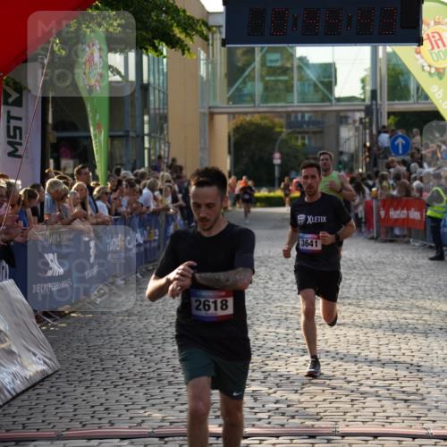 13.06.2025 - Holstenköstenlauf Felixshl http://msf.ph/oto/7954409 13.06.2025 19:44:42 Laufen 2618, 2625, 3641 meine-sportfotos.de