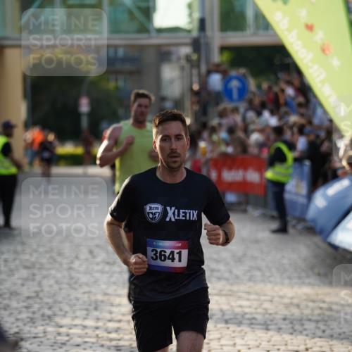 13.06.2025 - Holstenköstenlauf Felixshl http://msf.ph/oto/7954423 13.06.2025 19:44:43 Laufen 2618, 2625, 3641 meine-sportfotos.de