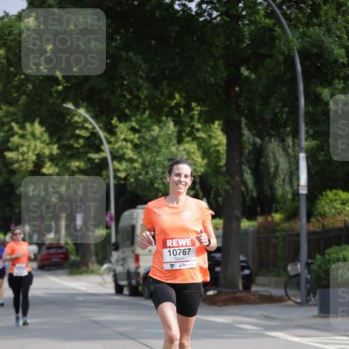15.06.2025 - REWE Women's Run Jannik Wohlers http://msf.ph/oto/7954525 15.06.2025 08:49:43 Laufen 10767 meine-sportfotos.de