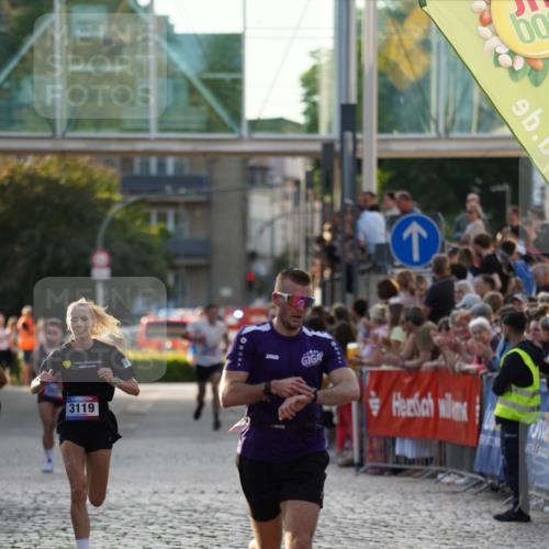 13.06.2025 - Holstenköstenlauf Felixshl http://msf.ph/oto/7954580 13.06.2025 19:44:52 Laufen 2623, 3082, 3119, 3233 meine-sportfotos.de