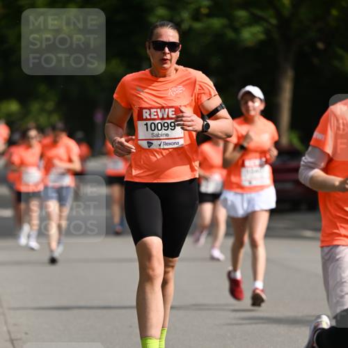 15.06.2025 - REWE Women's Run Dr. Thomas Lammeyer http://msf.ph/oto/7954675 15.06.2025 09:44:32 Laufen 10099 meine-sportfotos.de