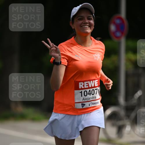 15.06.2025 - REWE Women's Run Dr. Thomas Lammeyer http://msf.ph/oto/7954717 15.06.2025 09:44:35 Laufen 10407 meine-sportfotos.de