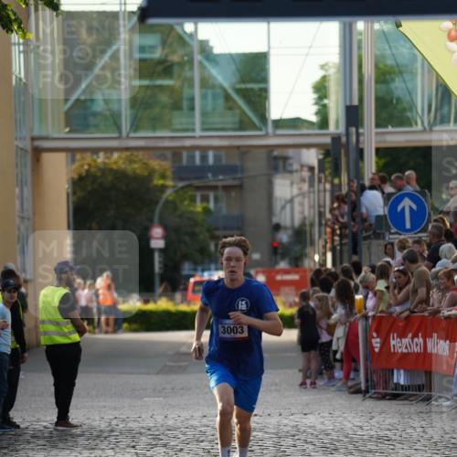 13.06.2025 - Holstenköstenlauf Felixshl http://msf.ph/oto/7954795 13.06.2025 19:45:04 Laufen 3003, 3885 meine-sportfotos.de