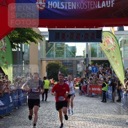 13.06.2025 - Holstenköstenlauf Felixshl http://msf.ph/oto/7954991 13.06.2025 19:45:33 Laufen 2768, 2822, 3301, 3586 meine-sportfotos.de