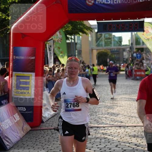 13.06.2025 - Holstenköstenlauf Felixshl http://msf.ph/oto/7955054 13.06.2025 19:45:38 Laufen 2768, 2822, 3301, 3586 meine-sportfotos.de
