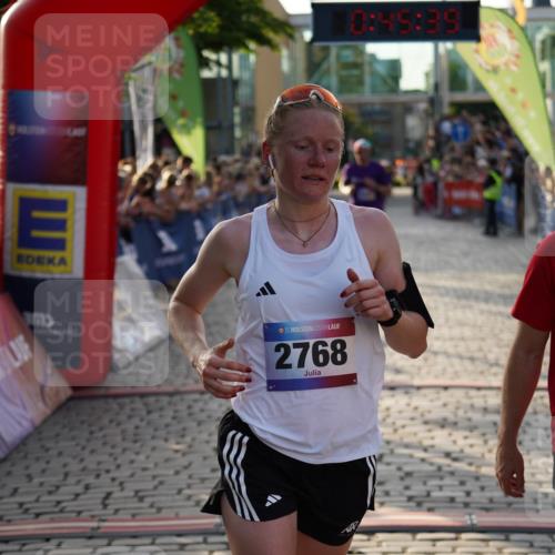 13.06.2025 - Holstenköstenlauf Felixshl http://msf.ph/oto/7955085 13.06.2025 19:45:39 Laufen 2768, 2822 meine-sportfotos.de