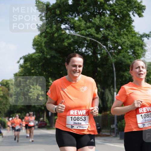 15.06.2025 - REWE Women's Run Jannik Wohlers http://msf.ph/oto/7955096 15.06.2025 08:50:39 Laufen 10853, 1085 meine-sportfotos.de