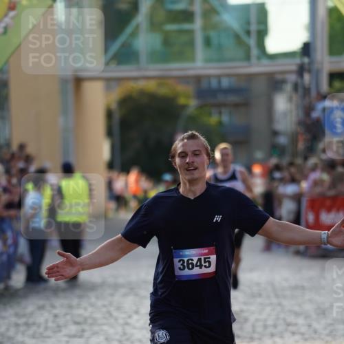 13.06.2025 - Holstenköstenlauf Felixshl http://msf.ph/oto/7955206 13.06.2025 19:45:48 Laufen 2989, 3227, 3280, 3645, 3771 meine-sportfotos.de
