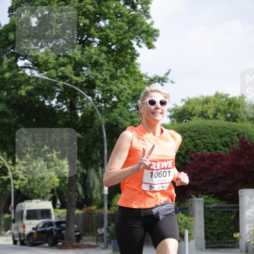 15.06.2025 - REWE Women's Run Jannik Wohlers http://msf.ph/oto/7955274 15.06.2025 08:50:49 Laufen 10601 meine-sportfotos.de