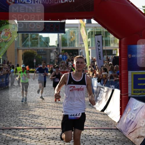 13.06.2025 - Holstenköstenlauf Felixshl http://msf.ph/oto/7955291 13.06.2025 19:45:53 Laufen 2989, 3227, 3280, 3771 meine-sportfotos.de