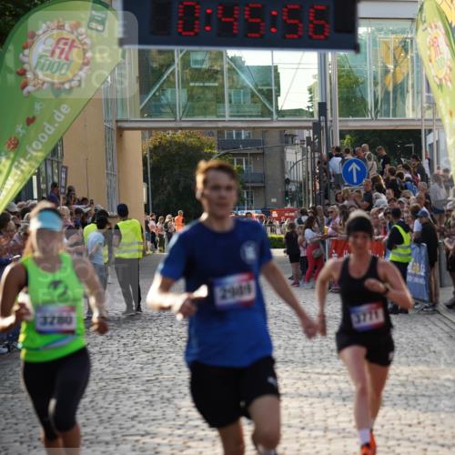 13.06.2025 - Holstenköstenlauf Felixshl http://msf.ph/oto/7955320 13.06.2025 19:45:55 Laufen 2989, 3227, 3280, 3771 meine-sportfotos.de