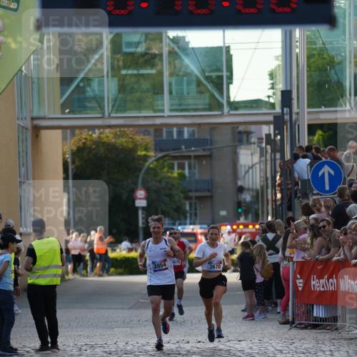 13.06.2025 - Holstenköstenlauf Felixshl http://msf.ph/oto/7955359 13.06.2025 19:45:59 Laufen 2054, 2989, 3280, 3670, 3771 meine-sportfotos.de